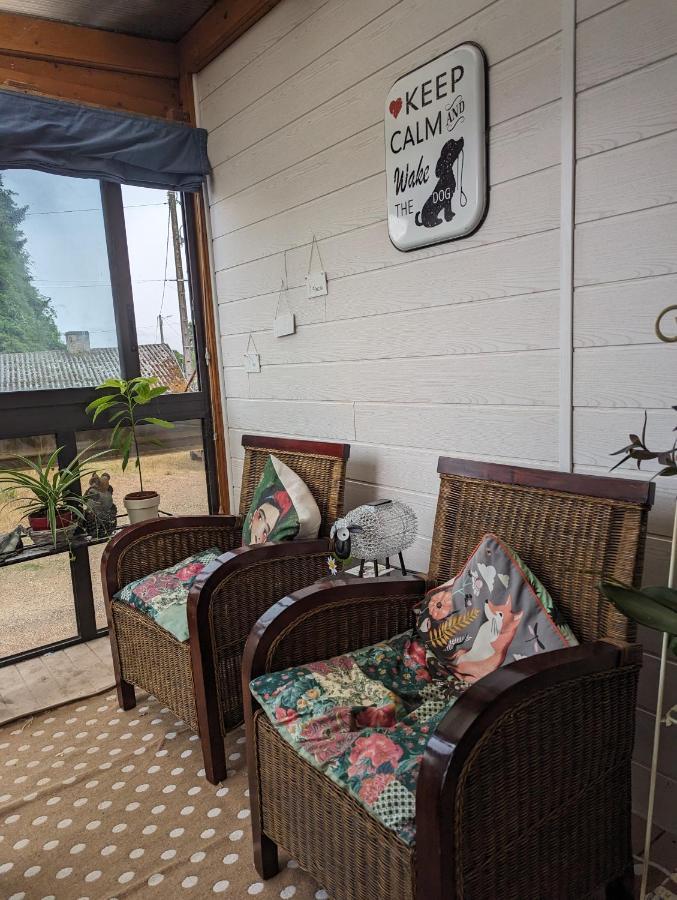 Chez Nick Et Martine Suite Privative Palinges Exterior photo